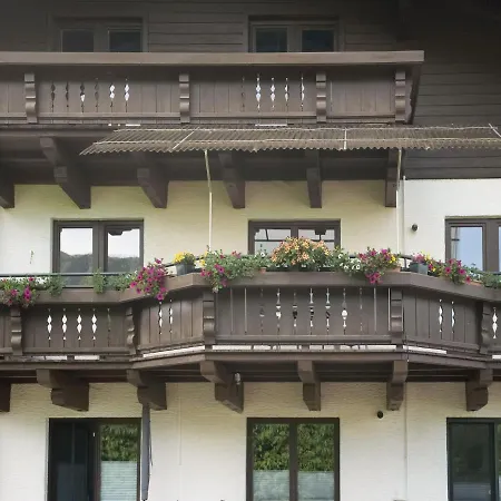 Mountain-view In With Private Garden *